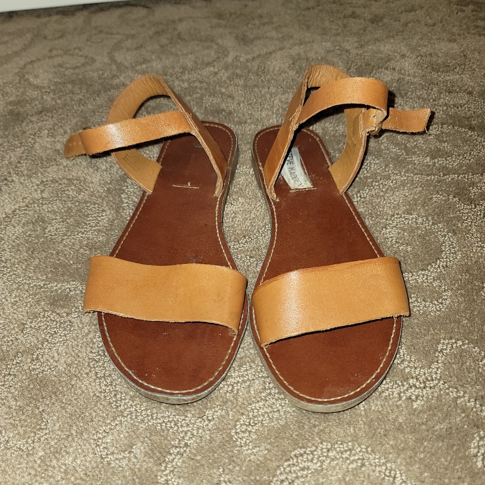 Steve Madden Donddi Sandals